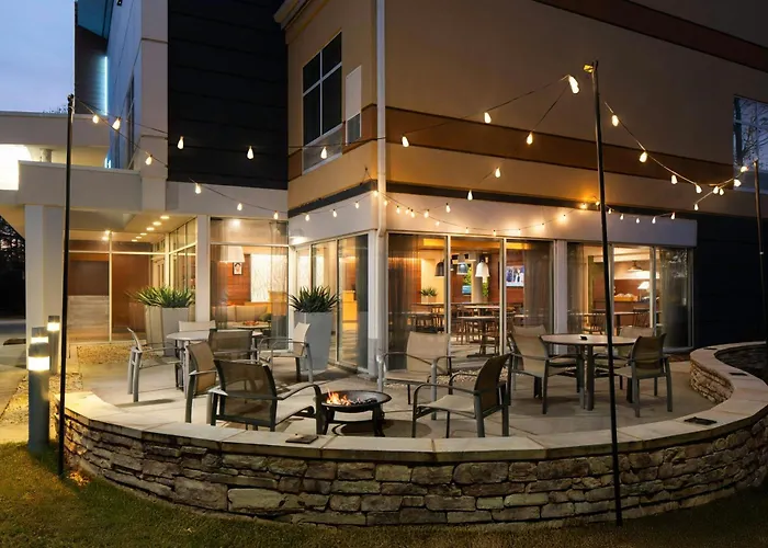Fairfield Inn & Suites By Marriott Chesapeake Suffolk