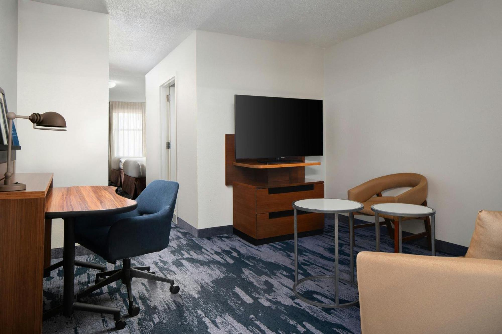Fairfield & By Marriott Suffolk Hotel Chesapeake