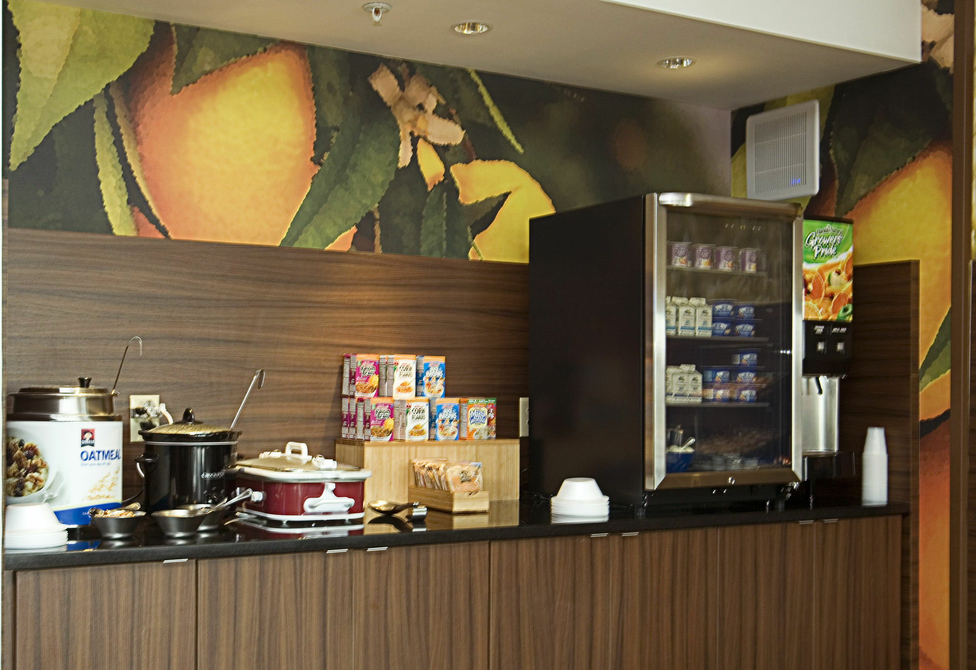 Fairfield & By Marriott Suffolk Hotel